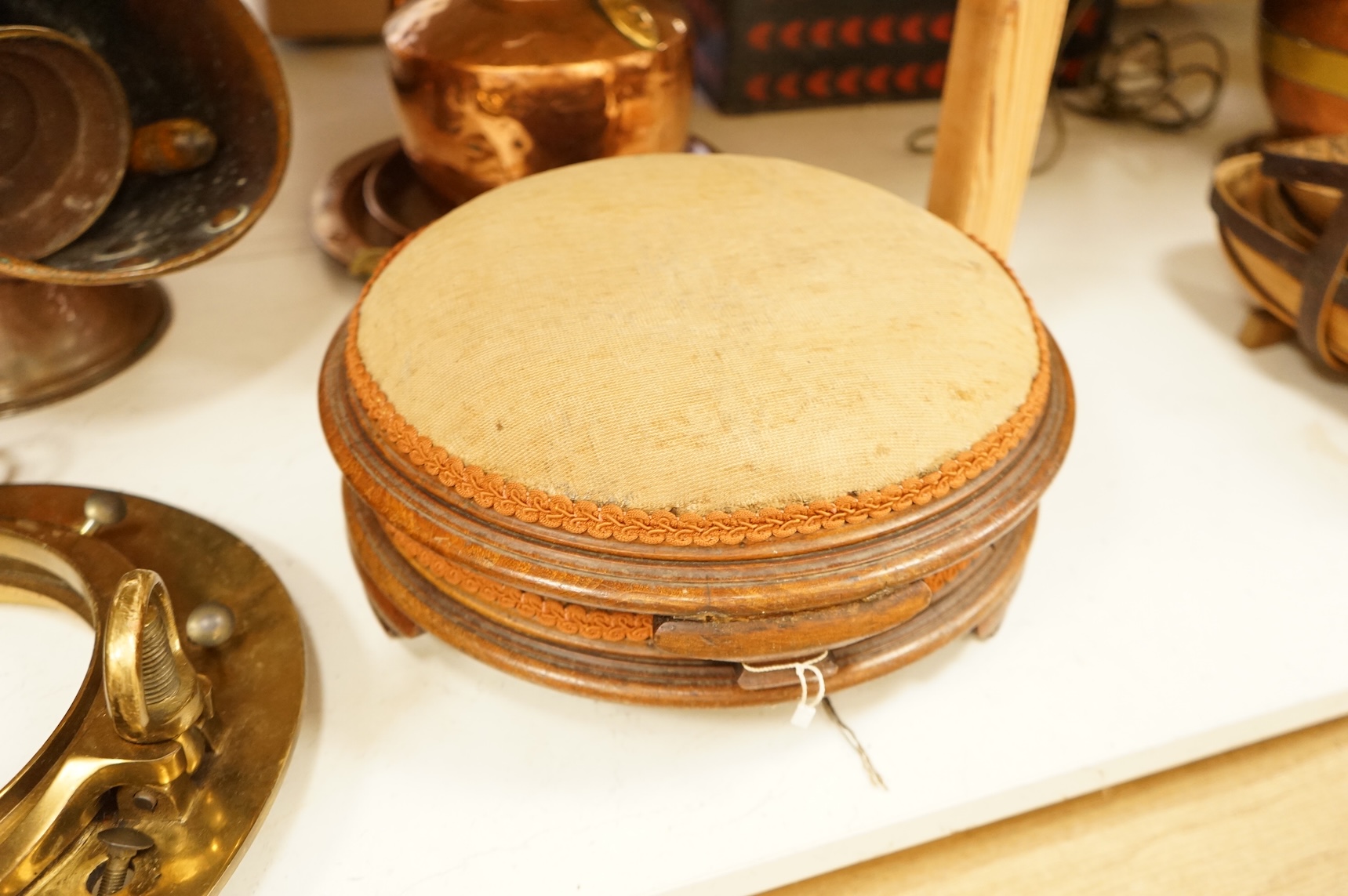 Assorted Victorian and later copper and brassware including two ships portholes, copper kettle pots, etc (16). Large porthole 36cm diameter